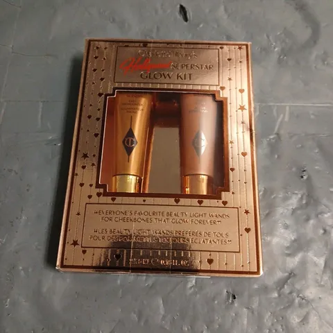 BOXED CHARLOTTE TILBURY HOLLYWOOD SUPERSTAR GLOW KIT