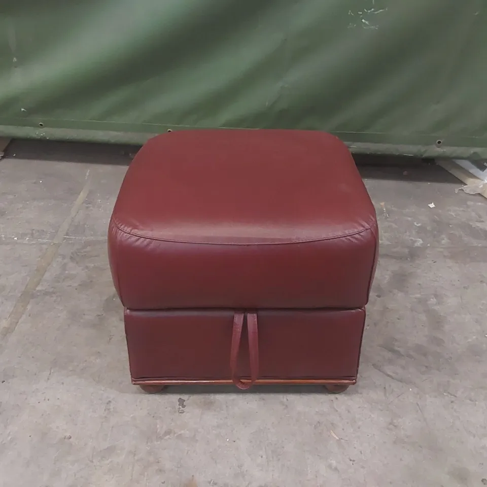 ITALIAN LEATHER FOOTSTOOL POUFFE CUBE BURGANDY