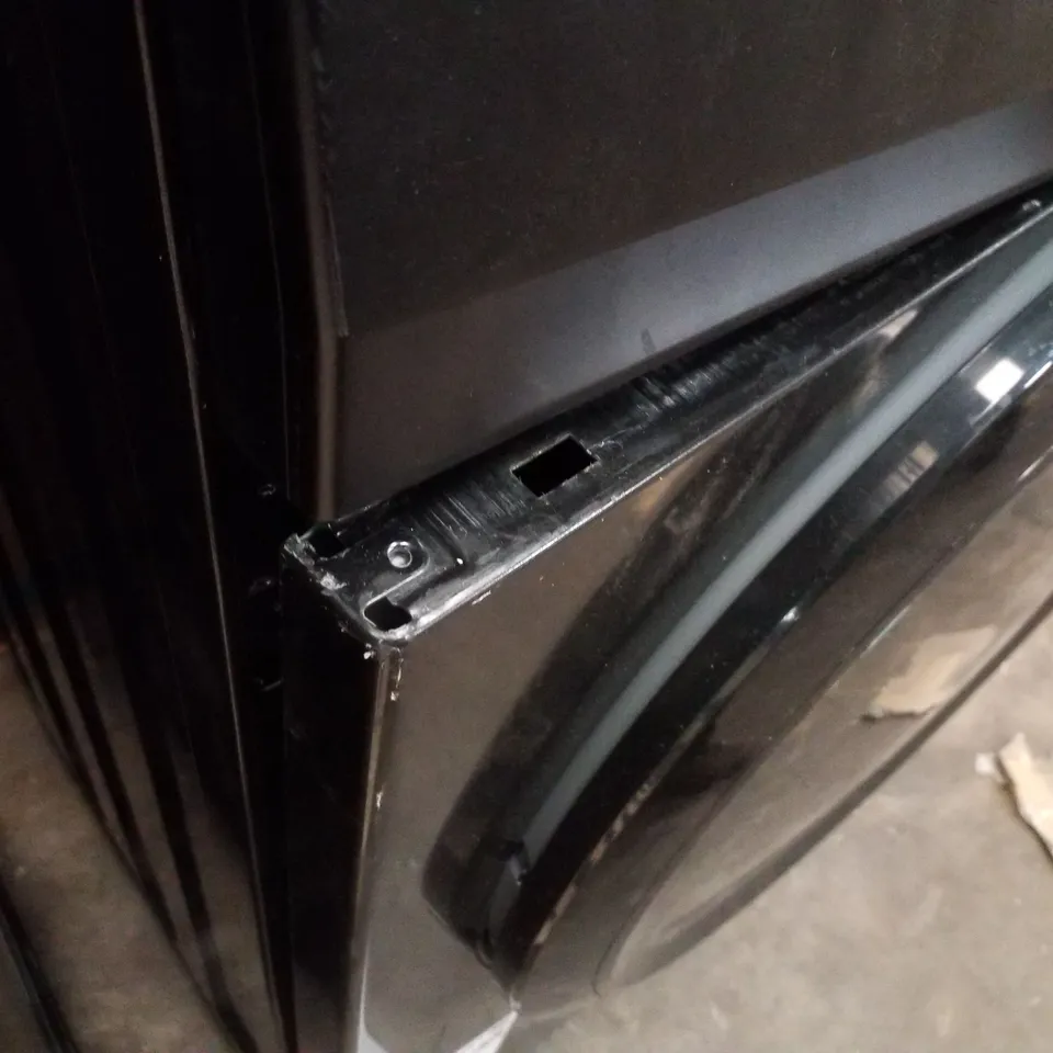 SWAN 8KG 1400 SPIN FREESTANDING WASHING MACHINE - BLACK