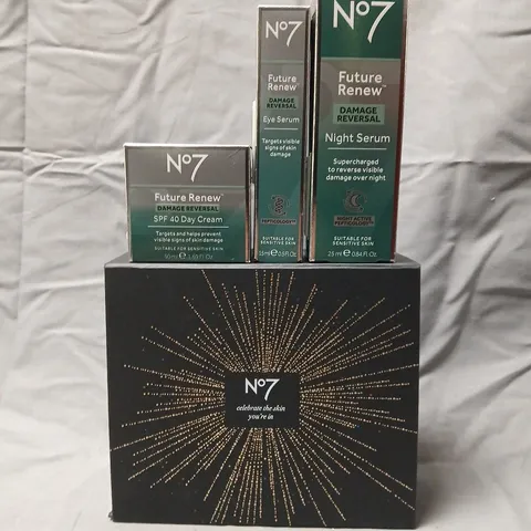 BOXED NO7 GIFT SET 