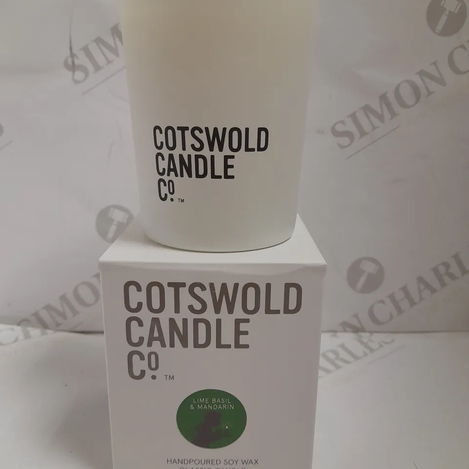 COTSWOLD CANDLE CO LIME, BASIL AND MANDARIN SCENTED CANDLE 