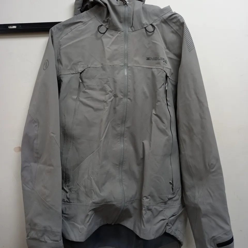 ENDURA MT500 ALLTRIBES ONE CLAN COAT IN GREY - XXL