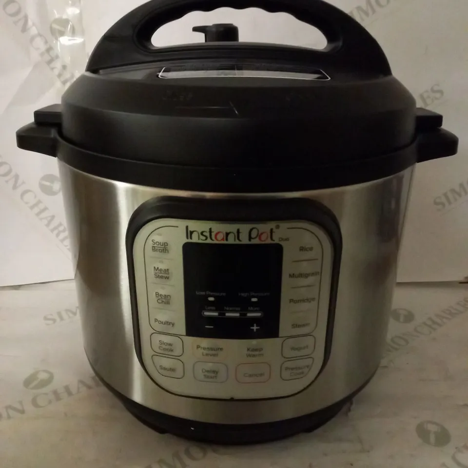INSTANT POT DUO SMART PRESSURE COOKER