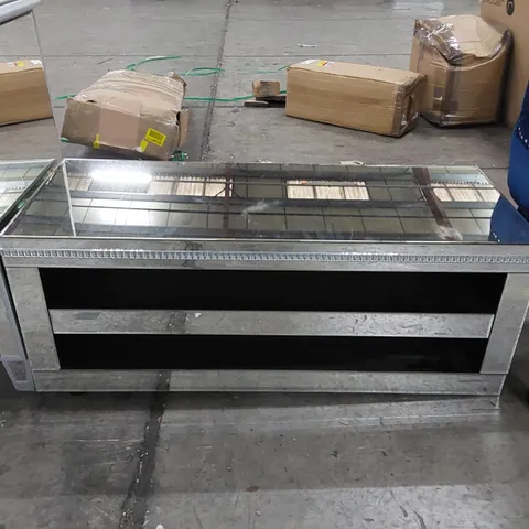 DESIGNER MIRRORED ENTERTAINMENT UNIT