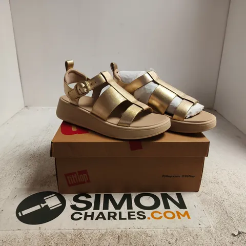 FITFLOP WOMEN'S SANDALS - GOLD METALLIC LEATHER, UK 7 (US 9, EU 41)