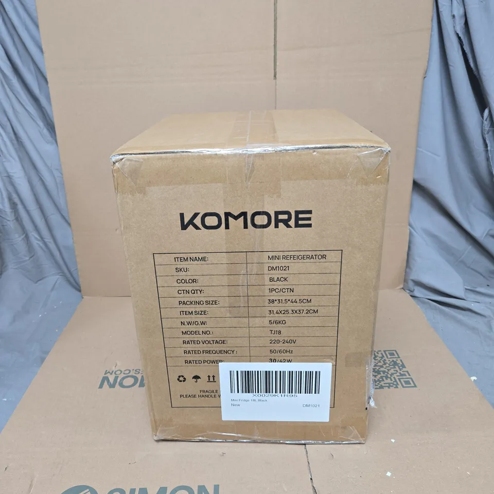 KOMORE BLACK MINI FRIDGE BOXED