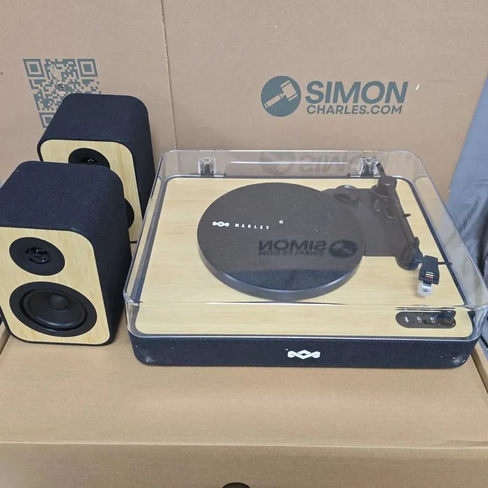 MARLEY REVOLUTION WITH SPEAKERS – ALL-IN-ONE BLUETOOTH TURNTABLE WITH BUILT-IN SPEAKERS (BOXED)