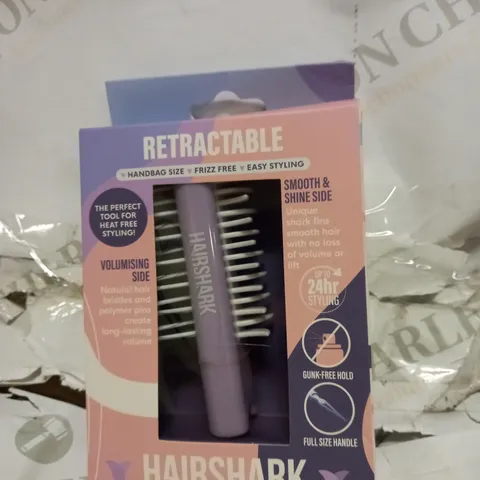 HAIRSHARK 3 IN 1 RETRACTABLE BACKCOMBING BRUSH