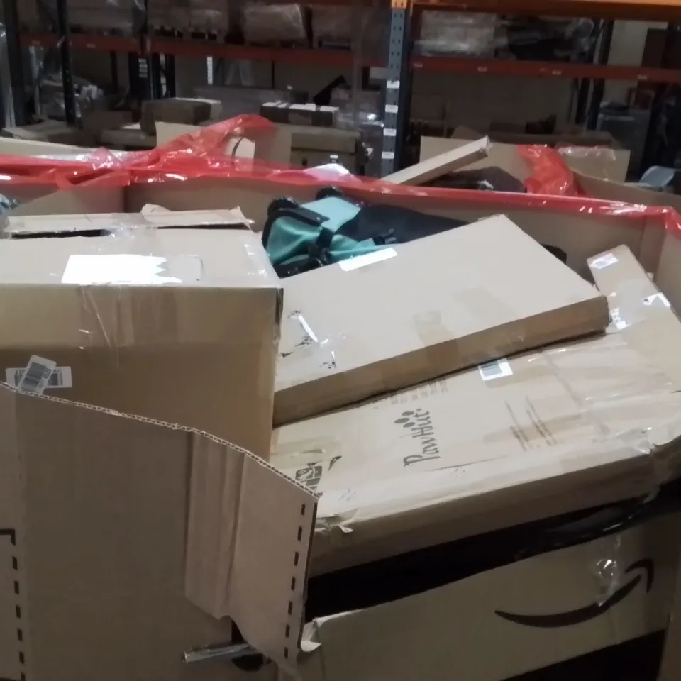 PALLET OF ASSORTED HOUSEHOLD GOODS AND PRODUCTS TO INCLUDE;LED BRIGHT PAD,AREA RUG,GEL CUSHION 