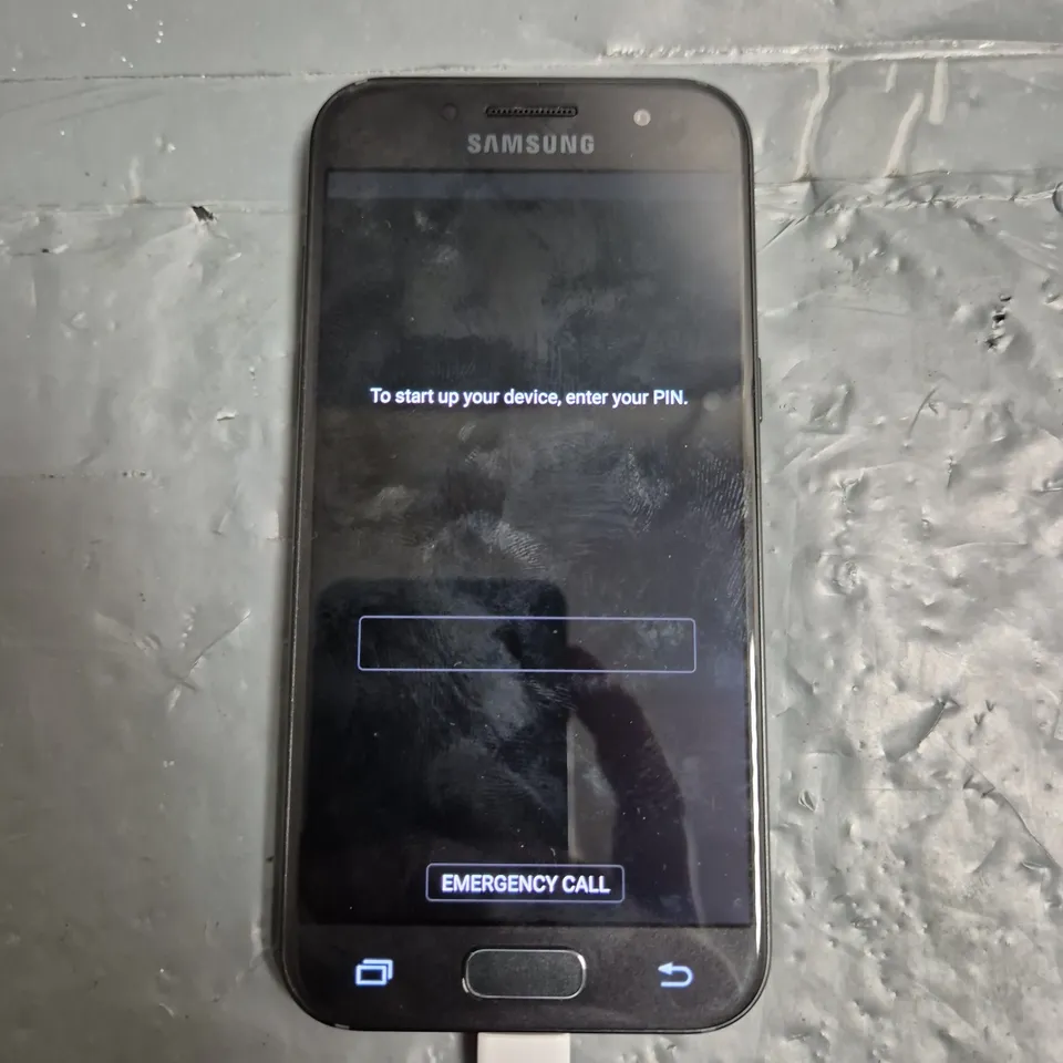 SAMSUNG GALAXY A3 SMARTPHONE 