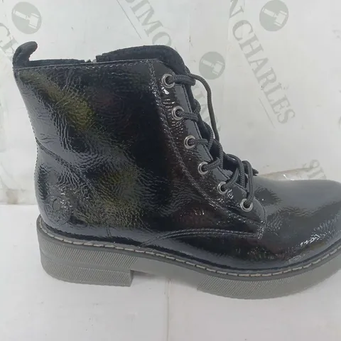 REIKER BLACK LACE UP BOOT - SIZE 39