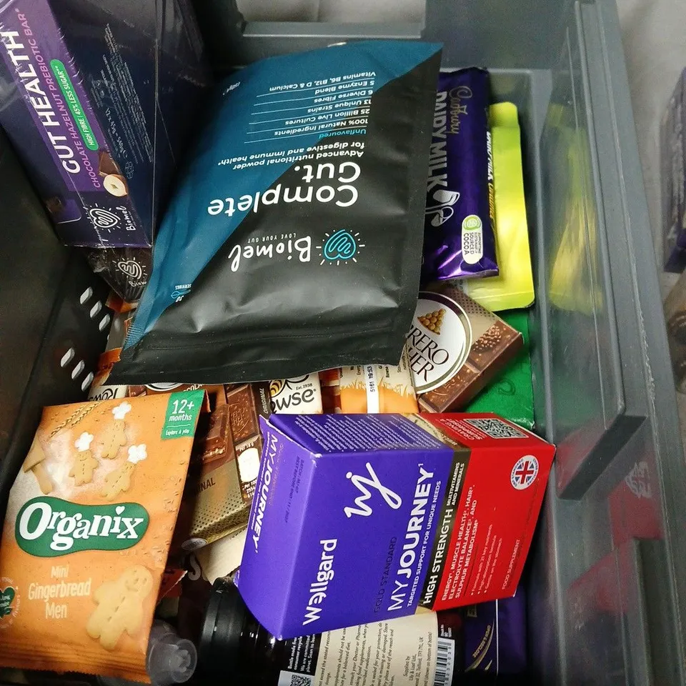 BOX OF ASSORTED FOOD ITEMS INCLUDING CADBURY DAIRY MILK SILK CARAMEL CHOCOLATE BAR 