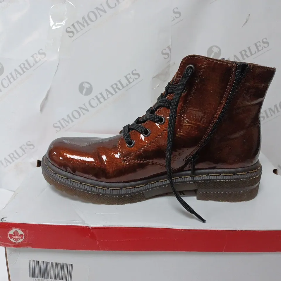 PAIR OF RIEKER LACE ANKLE BOOTS IN BRONZE - 6.5
