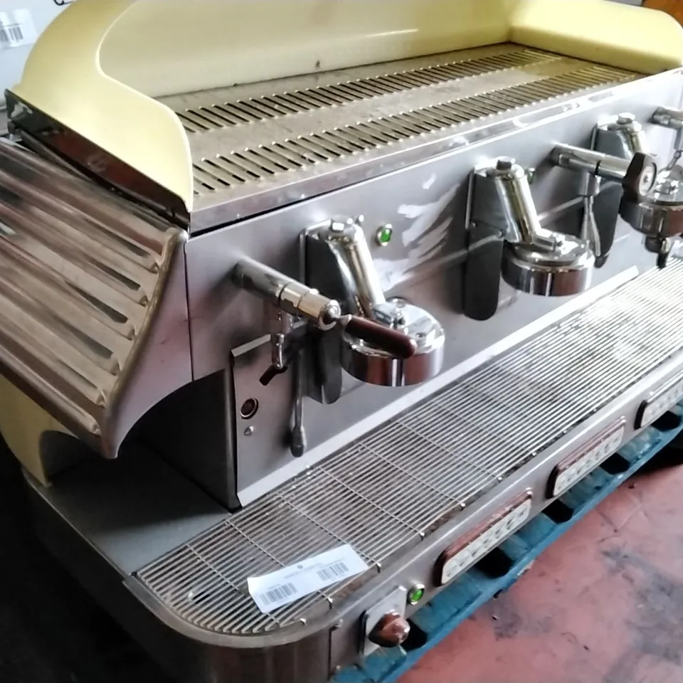 ELEKTRA BARLUME 2 GROUP COFFEE MACHINE