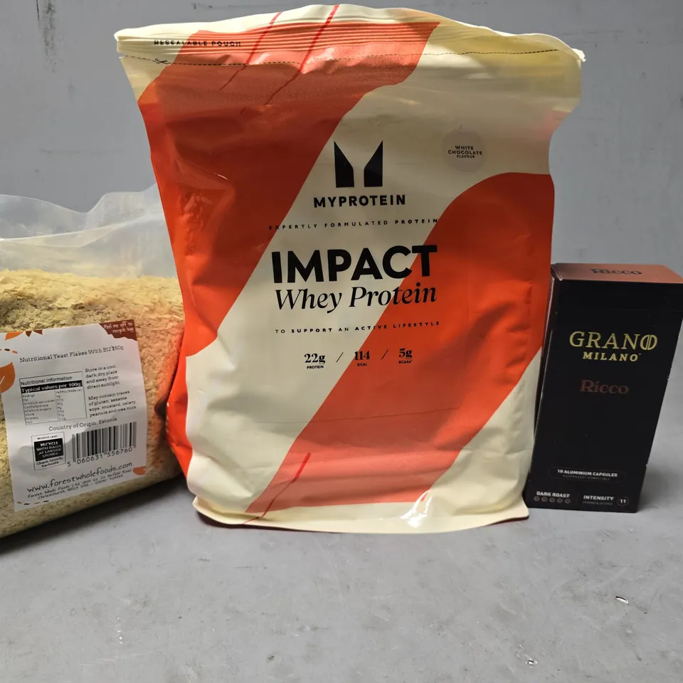 APPROXIMATELY 8 ASSORTED FOOD ITEMS TO INCLUDE - MY PROTEIN IMPACT WHEY PROTEIN WHITE CHOCOLATE , GRANO MILANO RICCO , YEAST FLAKES ETC