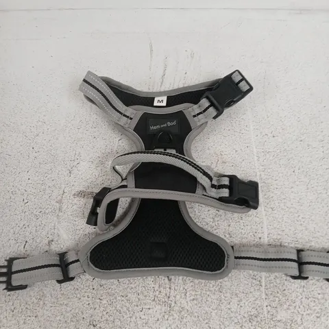 HEM AND BOO DOG HARNESS – SIZE M, GREY/BLACK