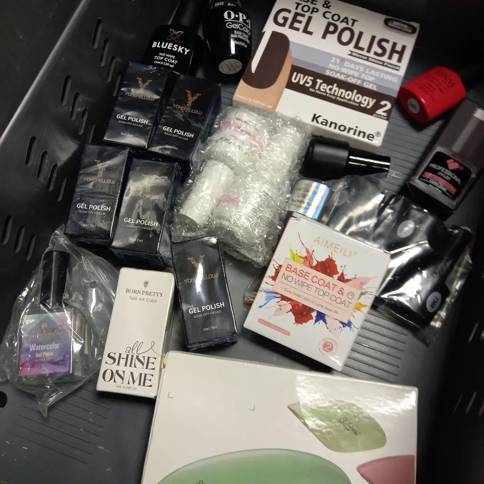 ASSORTMENT OF UV/LED CURED NAIL COLOUR APPROX. 20 ITEMS 