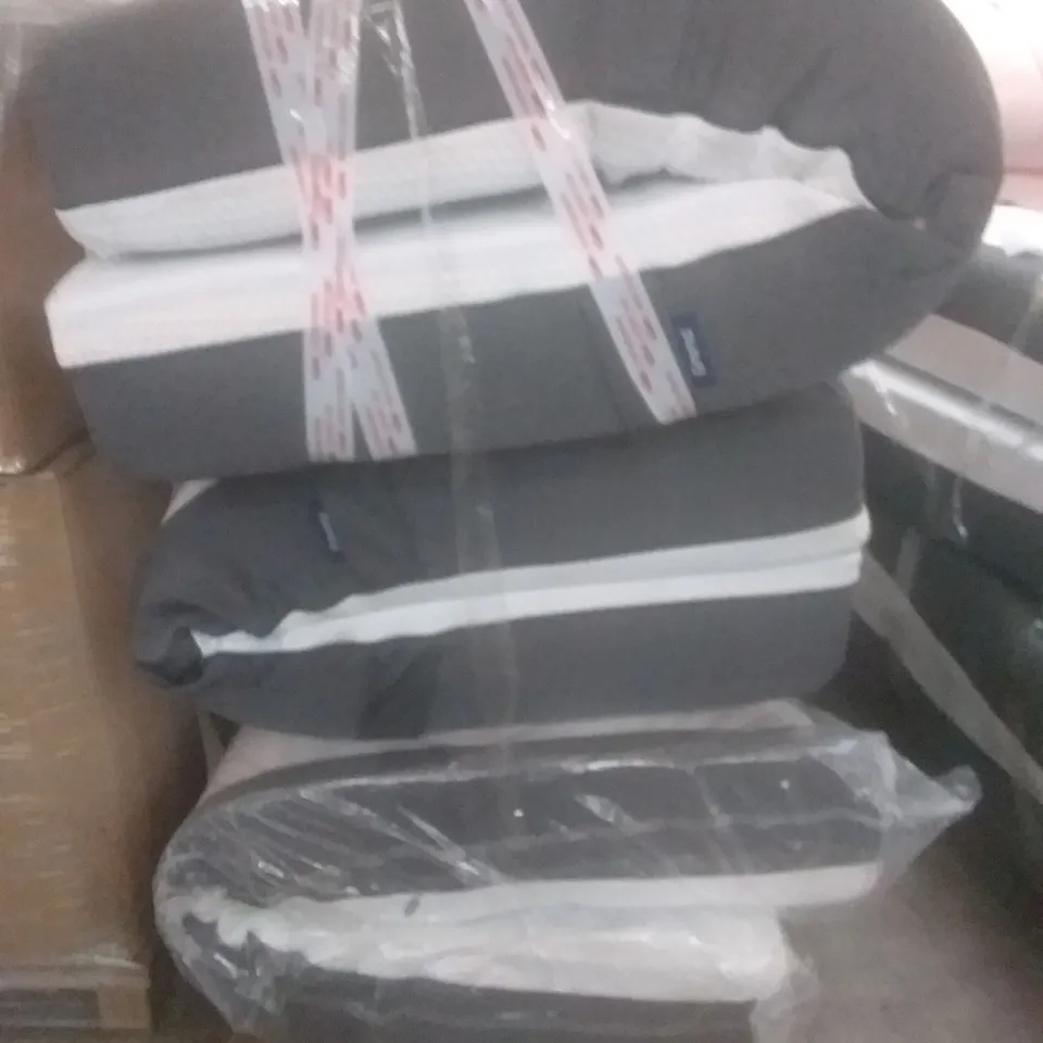 PALLET TO CONTAIN 3 X ASSORTED EMMA BRANDED MATTRESSES. SIZES AND CONDITIONS MAY VARY