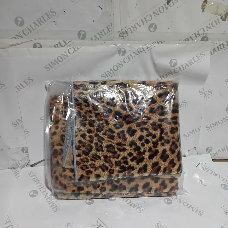 LEPARD SKIN RUG 100-1150CM  - COLLECTION ONLY
