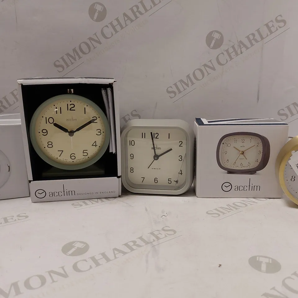 LOT OF APPROX 5 ASSORTED ACCTIM ANALOGUE ALARM CLOCKS 