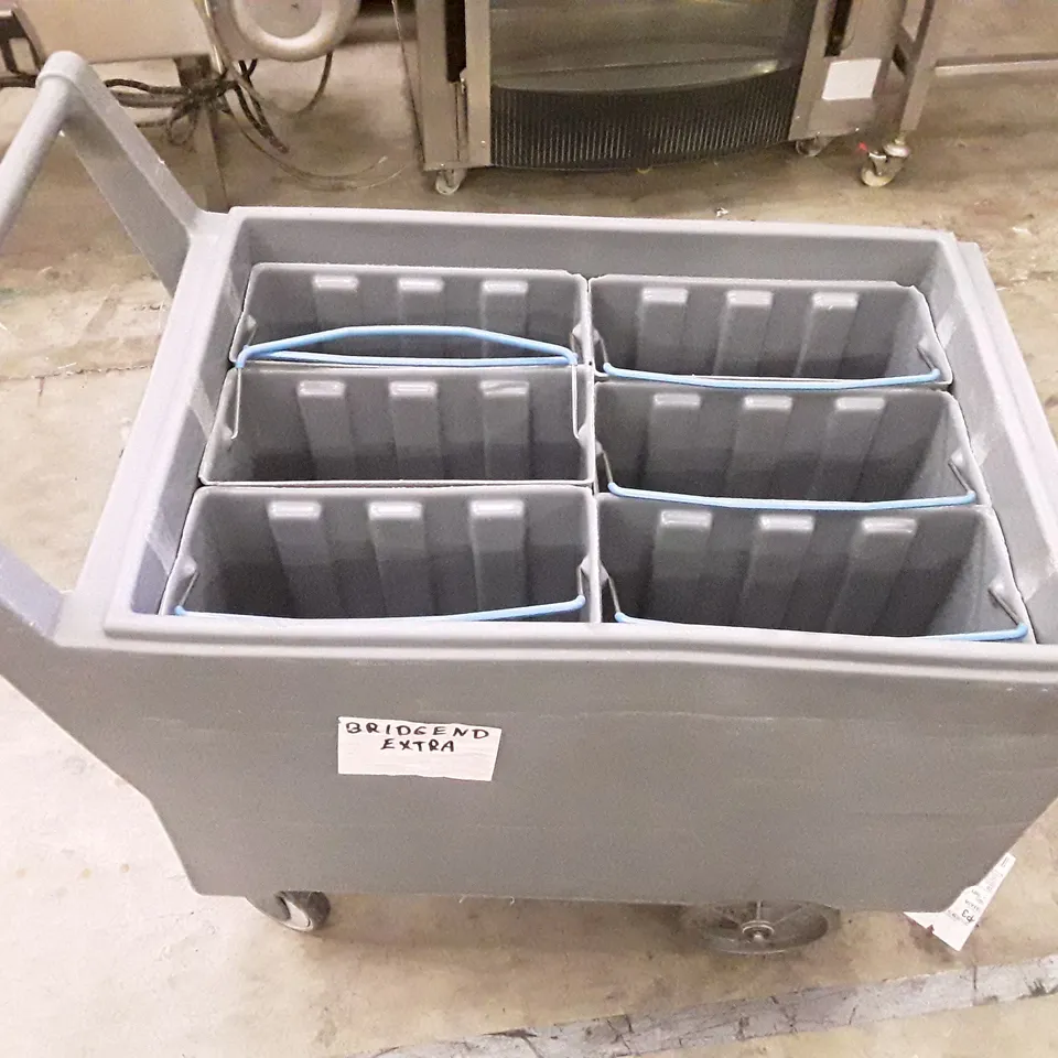 FOLLETT ICE TRANSPORT CART - SMART CART 240