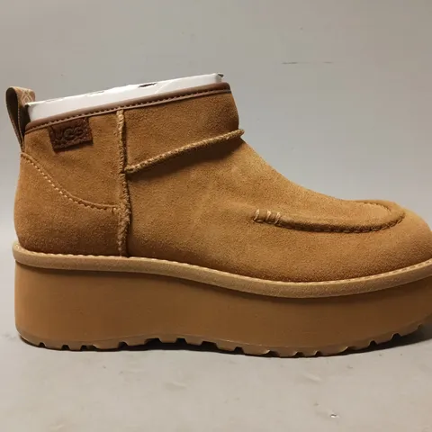 BOXED PAIR OF UGG CITYFUNC ULTRA MINI SHOES IN CHESTNUT UK SIZE 4