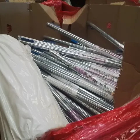 PALLET CONTAINING A LARGE QUANTITY OF MIRROR WINDOW FILM