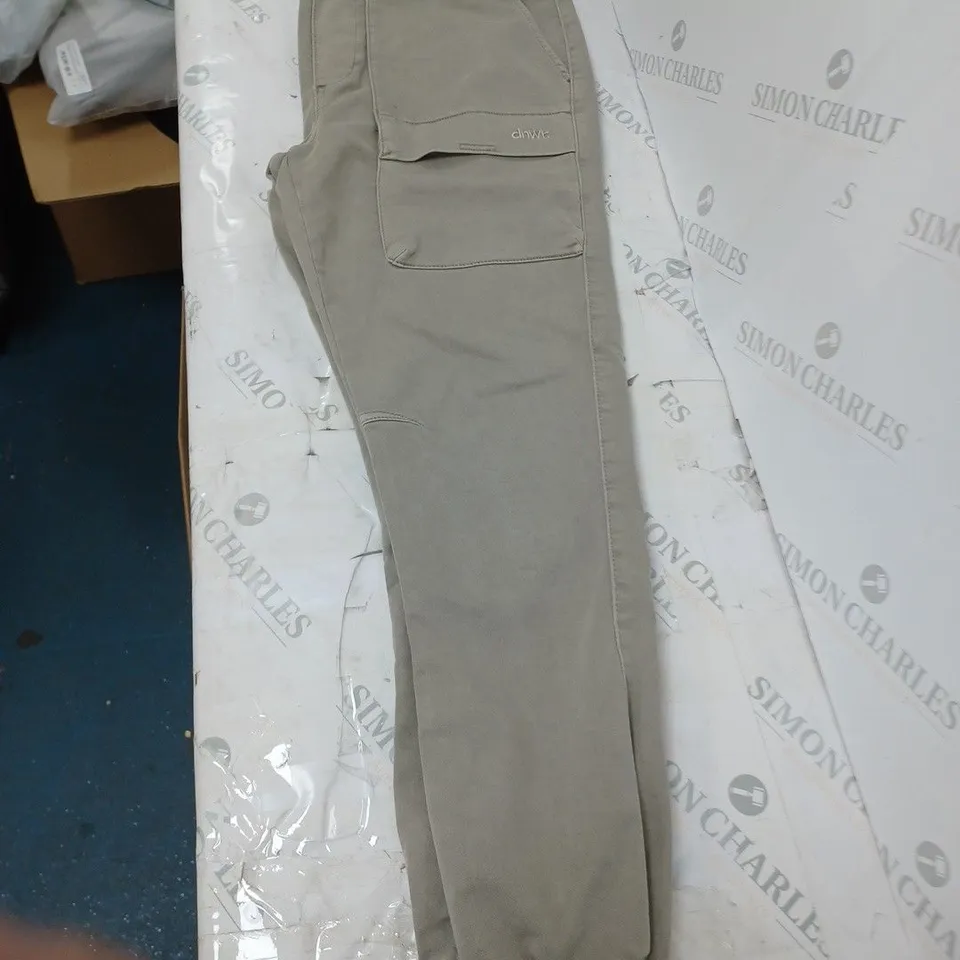 zara cargo pants size medium 