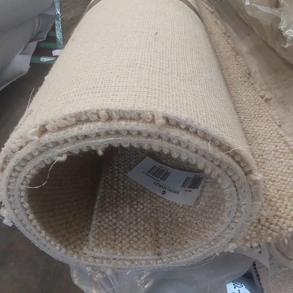 ROLL OF QUALITY DISCOVERY JOURNEY CARPET - APPROXIMATELY 5 x 1.92m