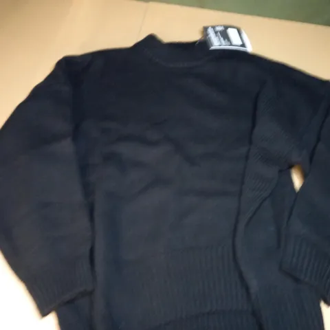 FINISTRERRE EYRE WOMENS JUMPER IN BLACK - 16
