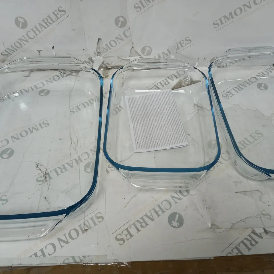 PYREX SET OF 3 DEEP DISHES