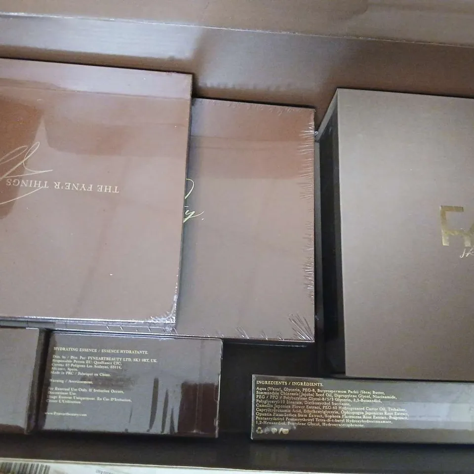 FYNE ARTBEAUTY BUNDLE