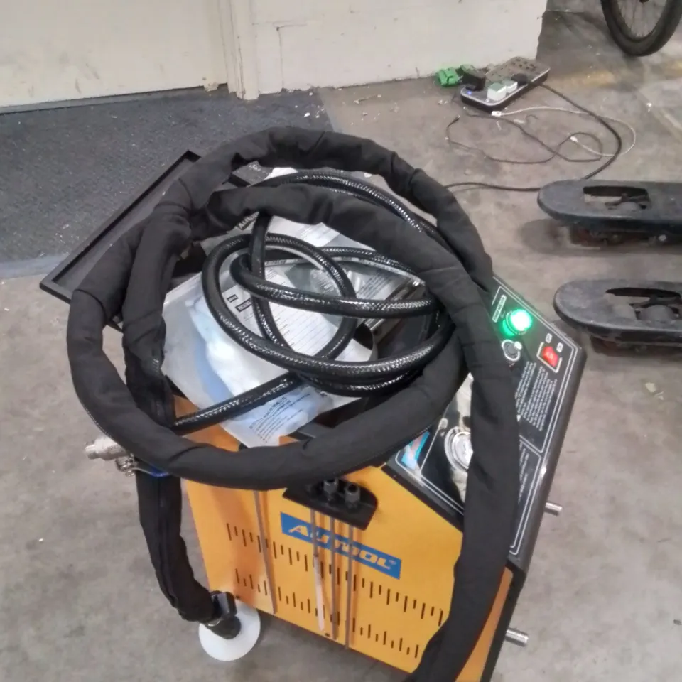 BOXED AUTOOL DRY ICE BLASTING MACHINE HTS 705