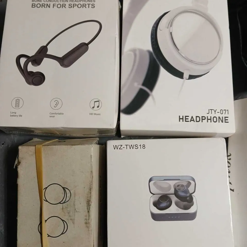 LOT OF 8 ASSORTED AUDIO ITEMS TO INCLUDE SPORTS EARPHONES AND TWS EARBUDS