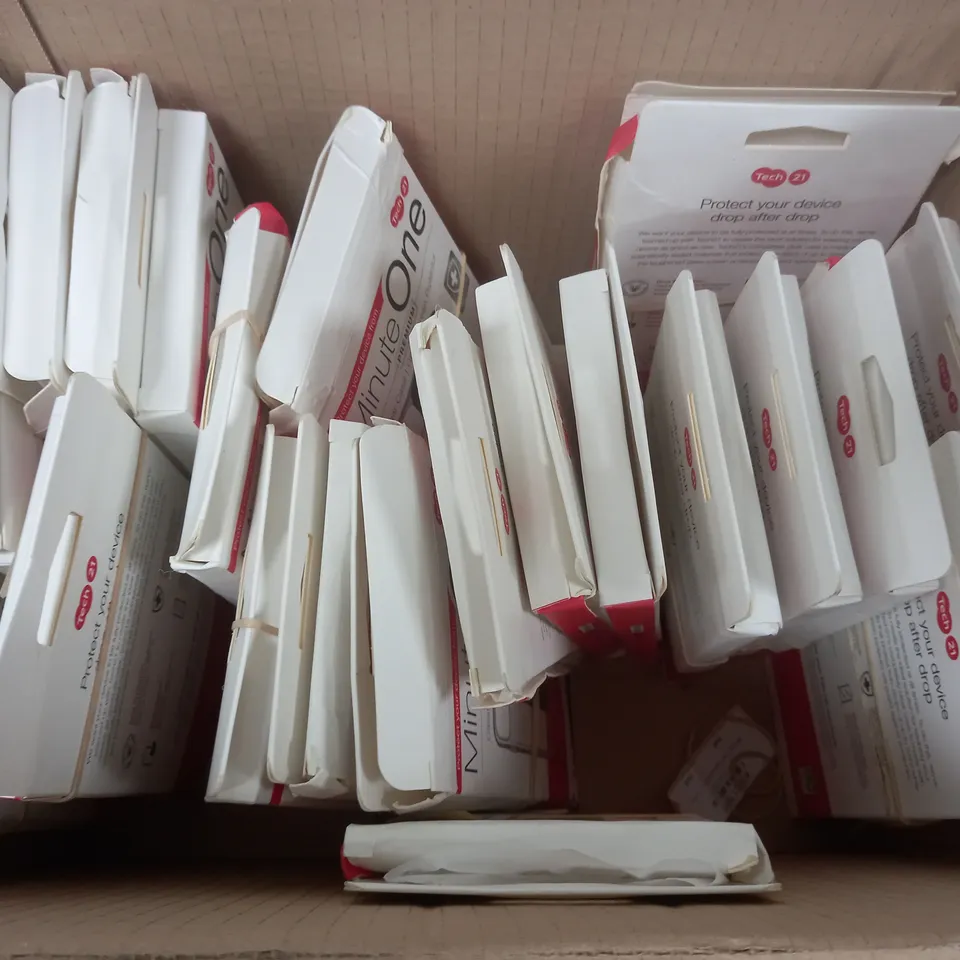 BOX OF APPROX 22 TECH21 MINUTE ONE FOR IPHONE 13 PRO