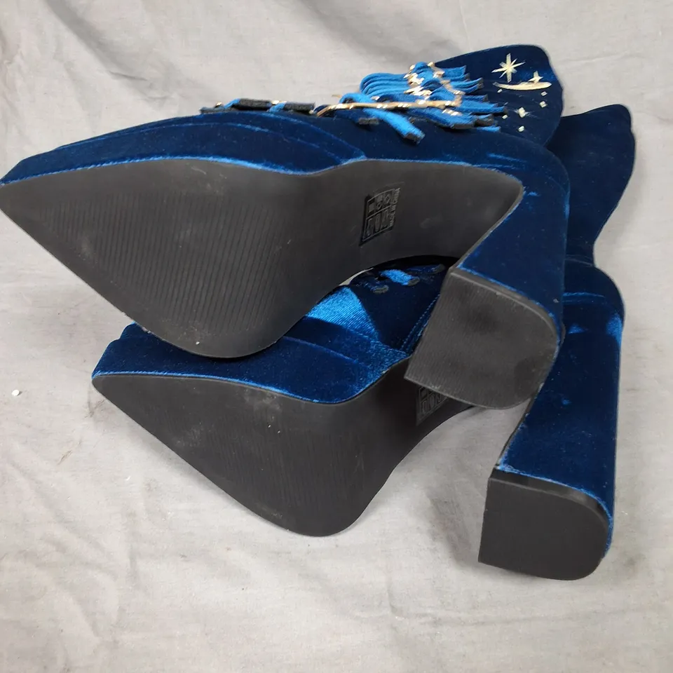 BOXED KOI CYBERSPACE CELESTIAL LONG BOOTS IN BLUE - UK 6
