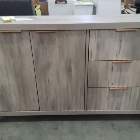 NICOLEE 118.4CM WIDE 3 DRAWER SIDEBOARD GREIGE OAK