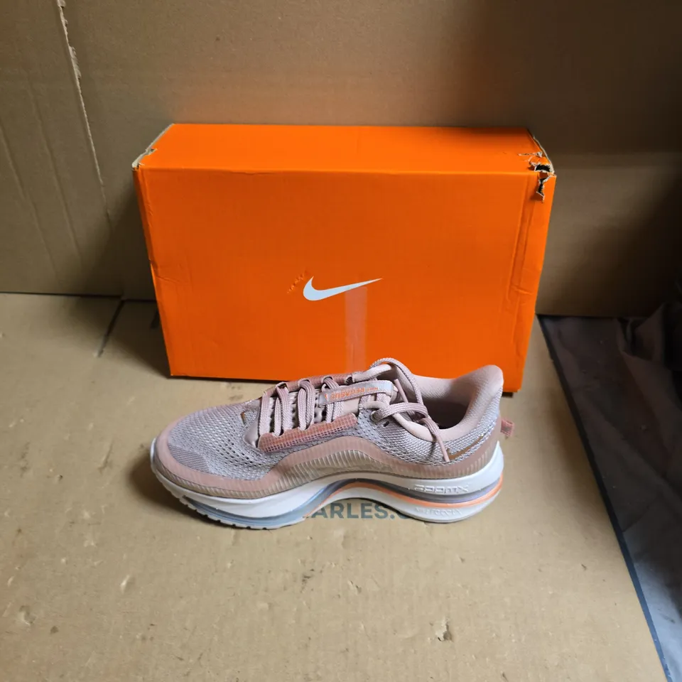 NIKE WOMEN'S RUNNING SHOES – PINK/PEACH WITH BOX - UK SIZE 6