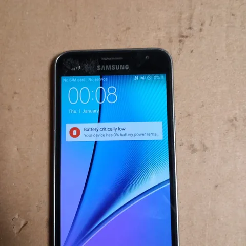 SAMSUNG GALAXY J3 (2016)
