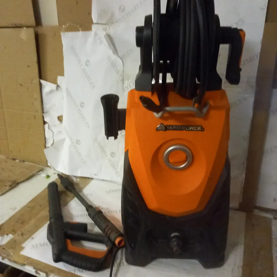 YARD FORCE 150 BAR 2000W HIGH-PRESSURE WASHER