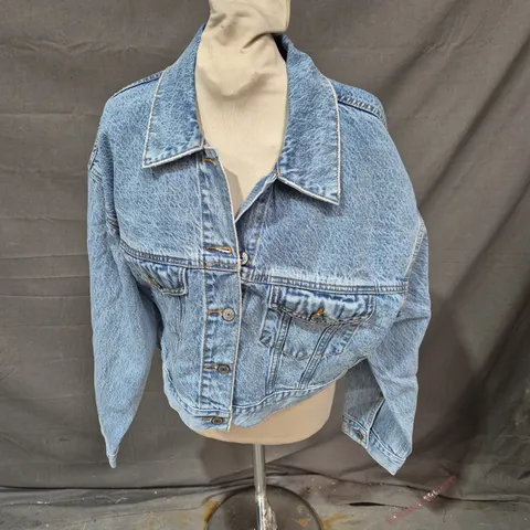 ABERCROMBIE & FITCH JACKET IN BLUE DENIM SIZE L