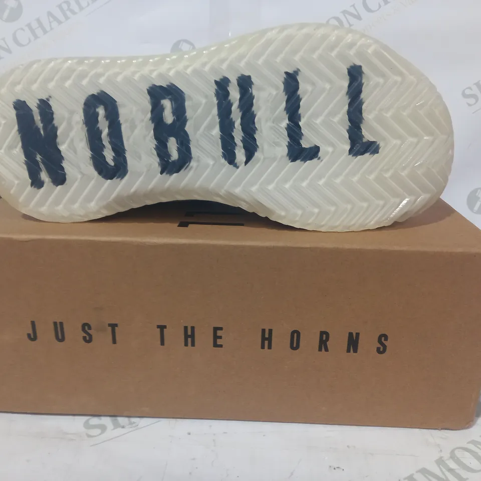 BOXED PAIR OF NOBULL SF TRAINERS IN WHITE UK SIZE 4.5