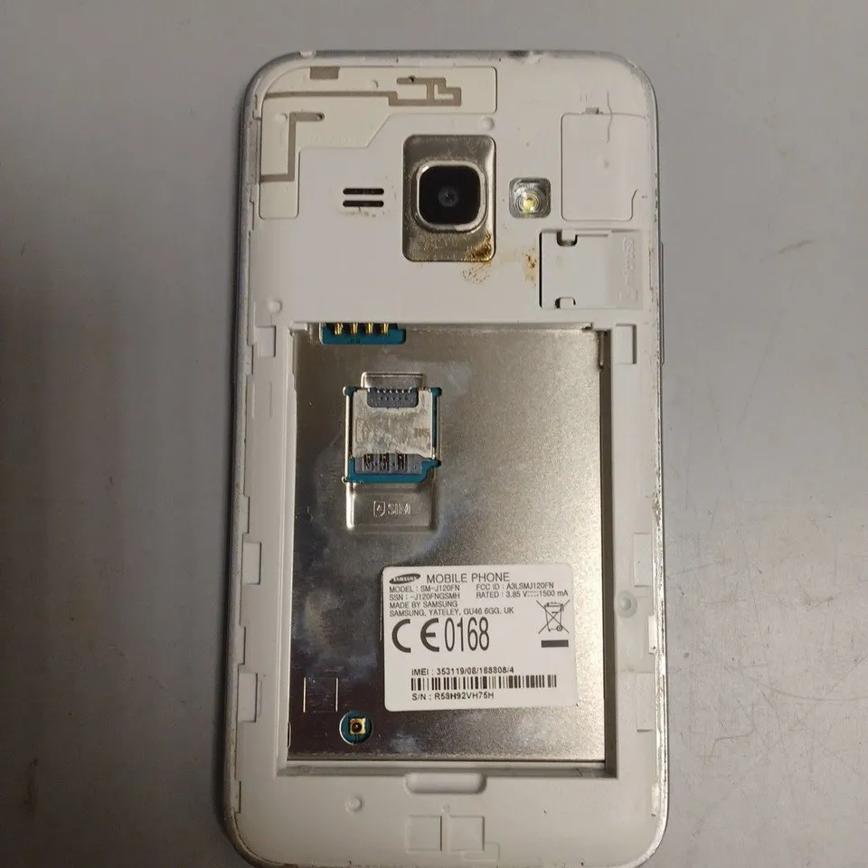 SAMSUNG GALAXY J1 SMARTPHONE 