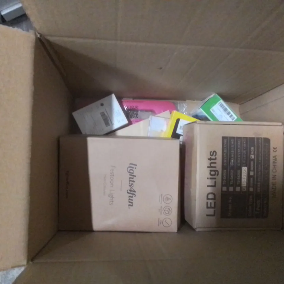 BOX OF ASSORTED ELECTRICAL GOODS TO INCLUDE; LED DESK LIGHT, KIDS HEADPHONES, COLORFUL COLOR SMALL NIGHT LIGHTS ETC