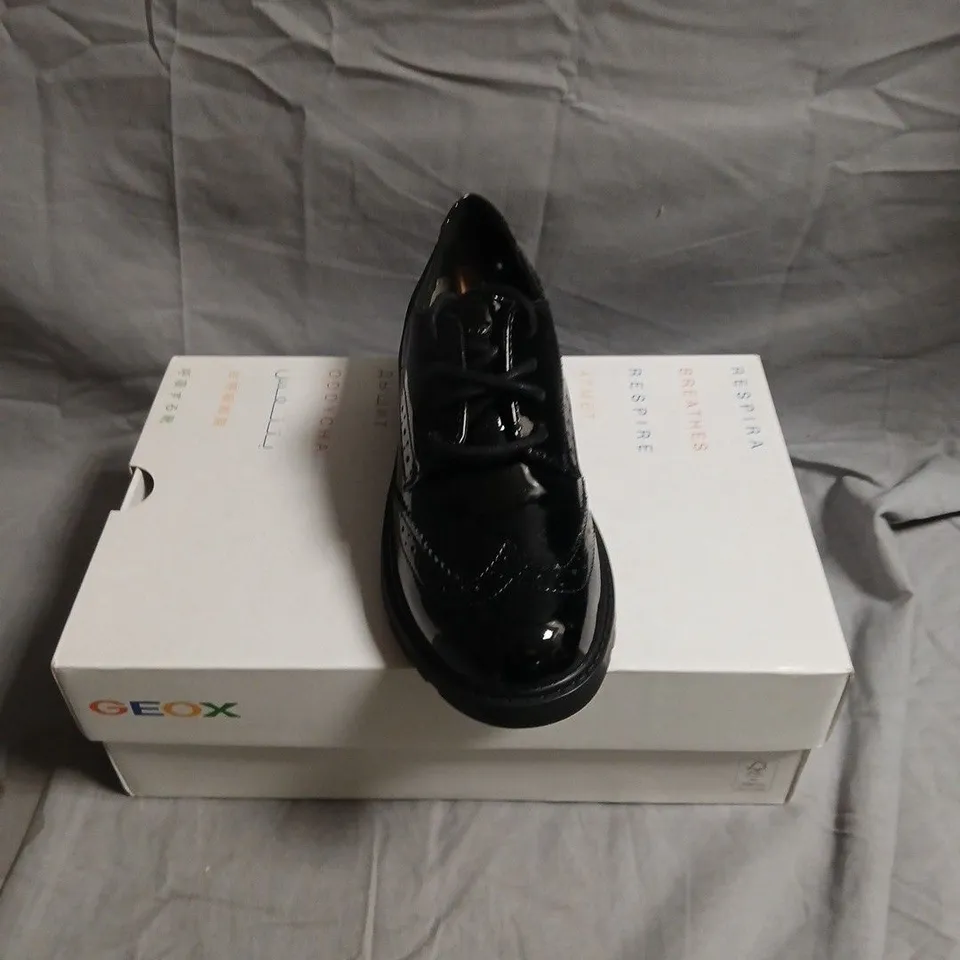 GEXO J CASEY SHOES IN BLACK - 3