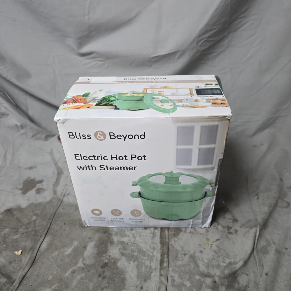 BLISS AND BEYOND ELECTRIC HOT POT WITH STEAMER BOXED