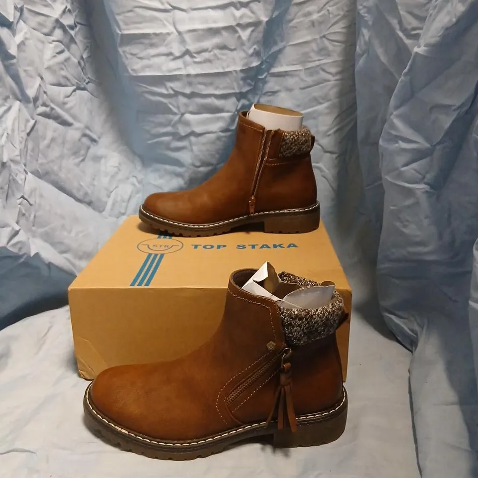 TOP STAKA TAN ANKLE BOOTS, EU 38 (UK 5.5) - STYLE NO. 2607