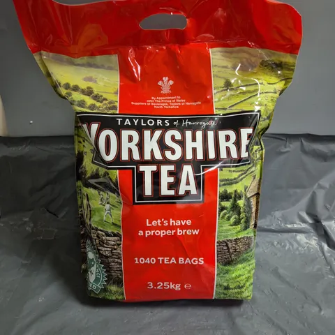 YORKSHIRE TEA 1040 TEAG BAGS 3.25KG
