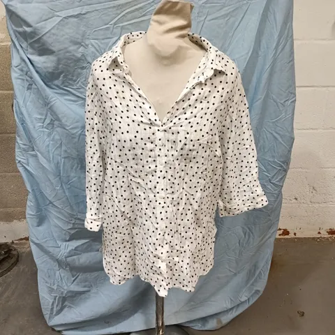 PAPAYA WOMAN WHITE POLKA DOT SHIRT, SIZE UK 14