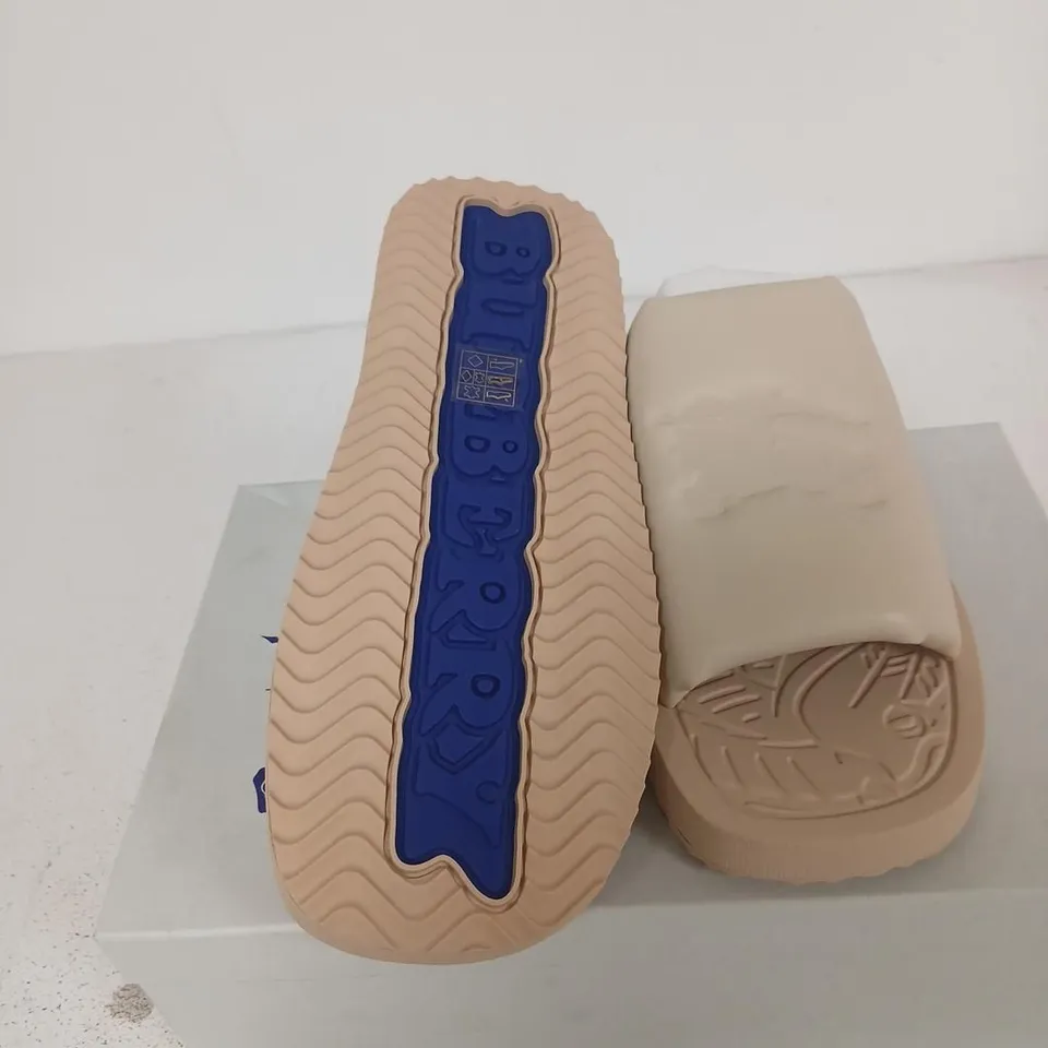 BURBERRY SLIDES SANDALS – NUDE, MADE IN ITALY SIZE 40